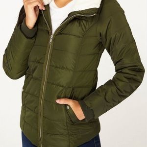 Cute olive green puffer, size 2